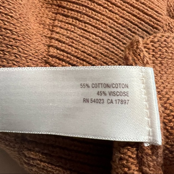 Old Navy Thin Knit Crew Neck Sweater size S - Picture 10 of 14